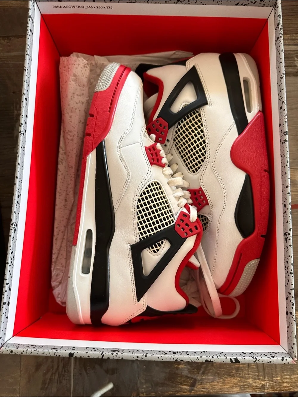 Air Jordan 4 Retro OG ‘fire red’ 2020 Low-Top Sneaker